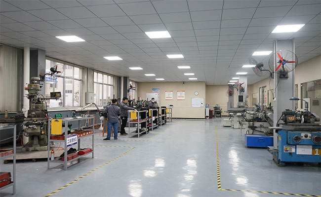 Hunan Meicheng Ceramic Technology Co., Ltd. linha de produção da fábrica